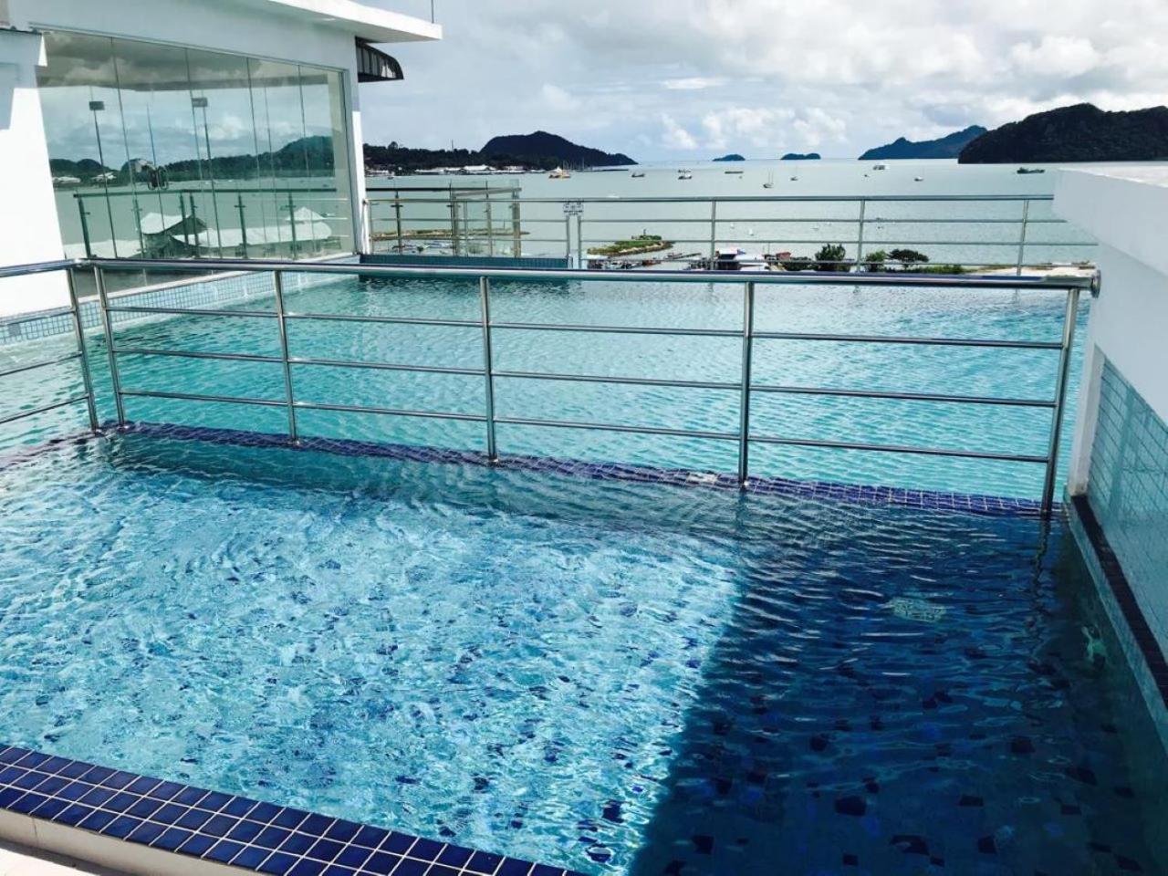 Maya Seaview Families Suite Apartment + Sky Pool Kuah Extérieur photo